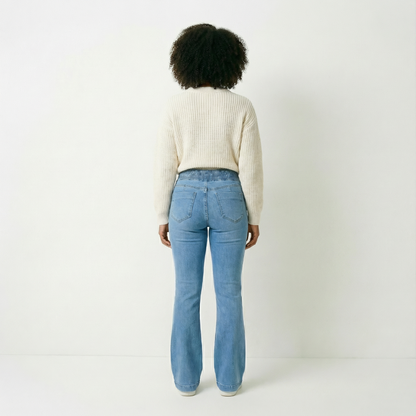 Elvira – High-waisted jeans with a flattering fit