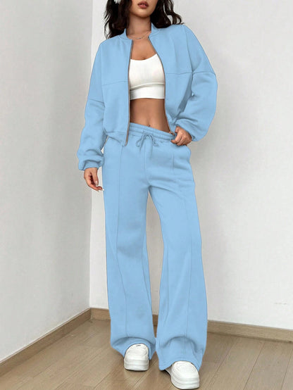 Ayla - Comfortable 2-piece set for a modern style