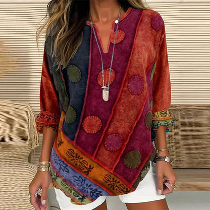 Kirel – Light blouse with a soft pattern