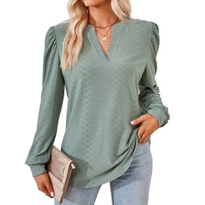 Eldra – Blus med struktur och V-hals