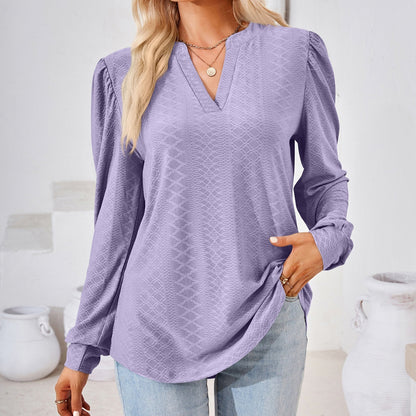 Eldra – Blus med struktur och V-hals