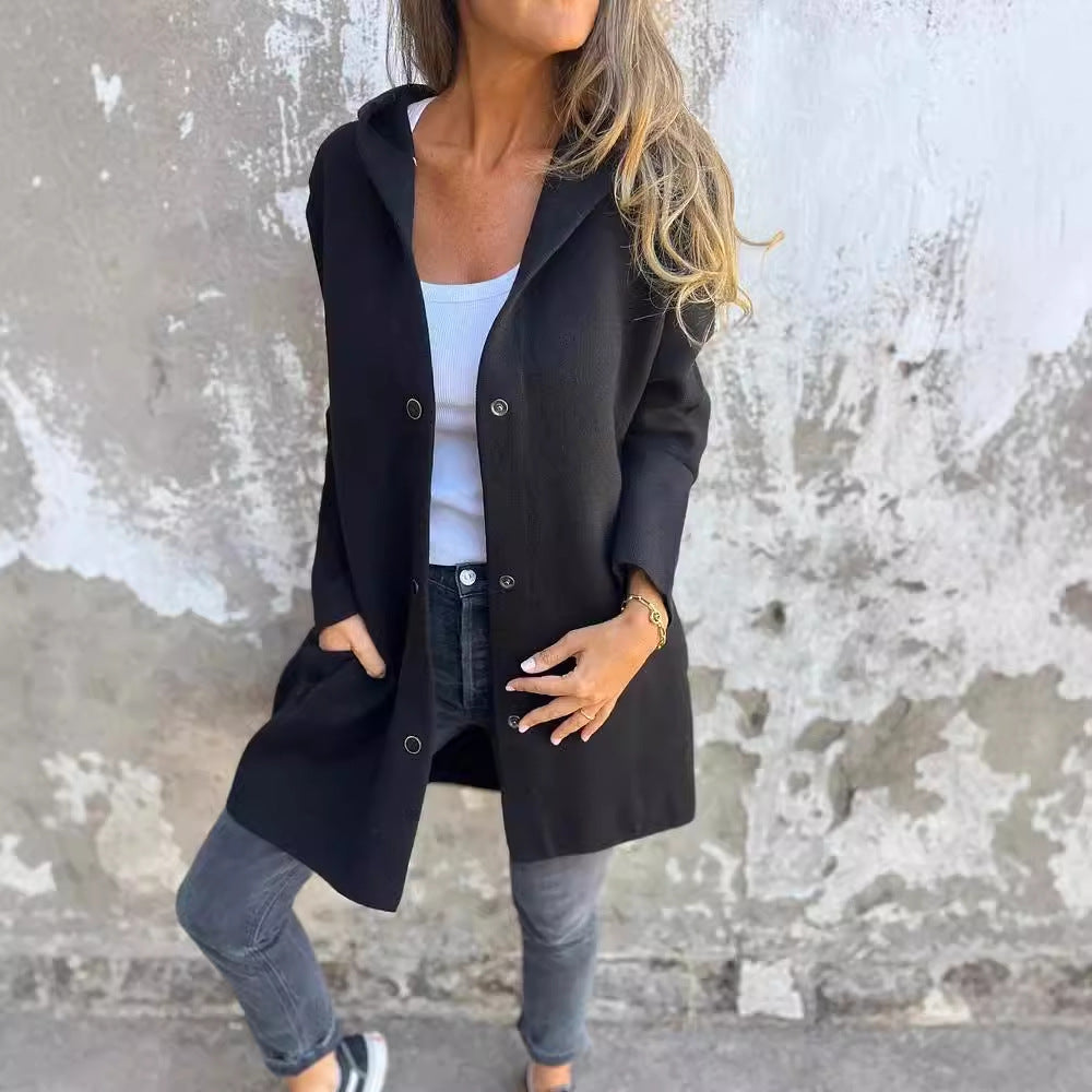 Freja – Minimalistisk kappa med mjuk struktur