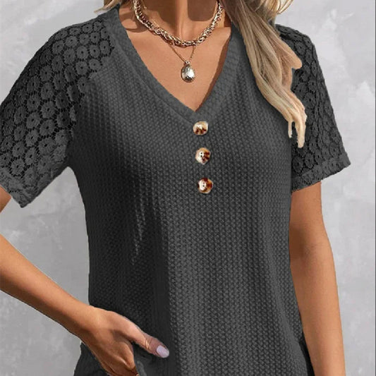 Noomi – T-shirt with lace sleeves