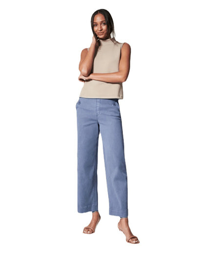 Mirella – Flattering straight-fit trousers for all body types