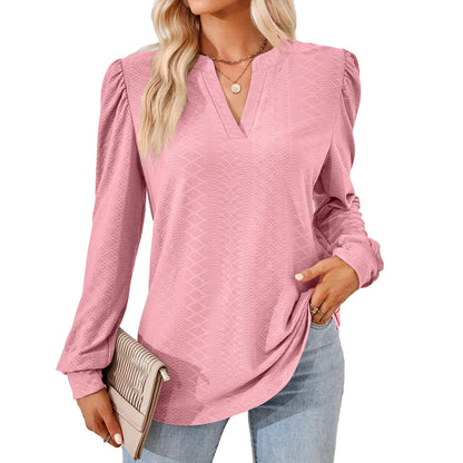 Eldra – Blus med struktur och V-hals