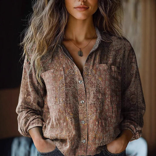 Unaia – Soft blouse with subtle paisley pattern