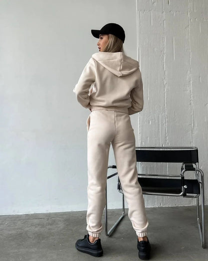 Nora - Sporty 2-piece set for comfort and style