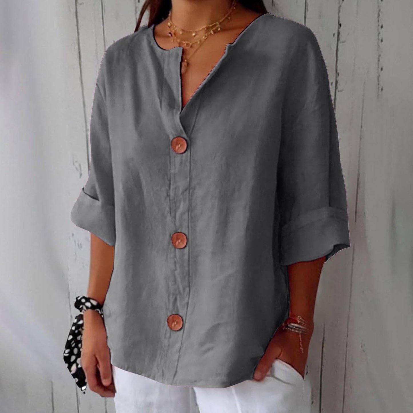 Klara - Airy blouse with relaxed elegance