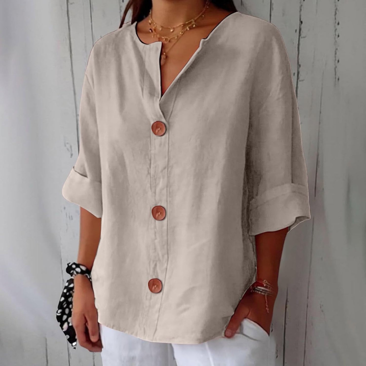 Klara - Airy blouse with relaxed elegance