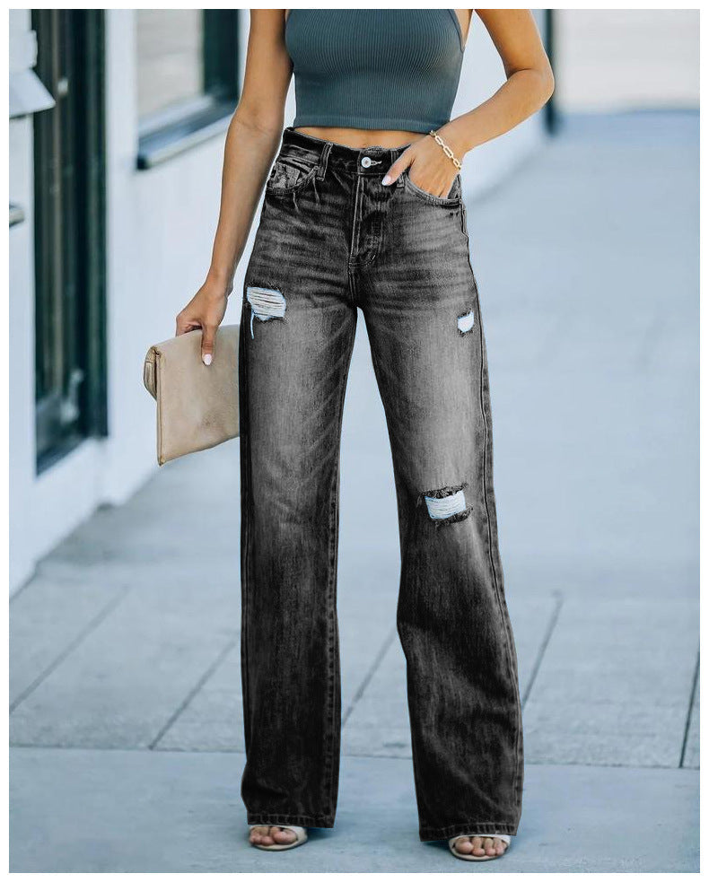 Nola – Vid denimbyxa med subtila slitningar