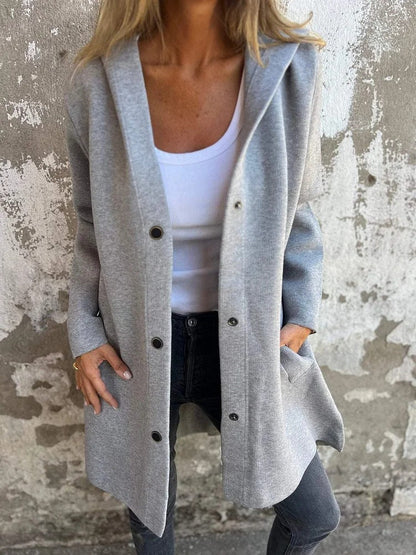 Freja – Minimalistisk kappa med mjuk struktur