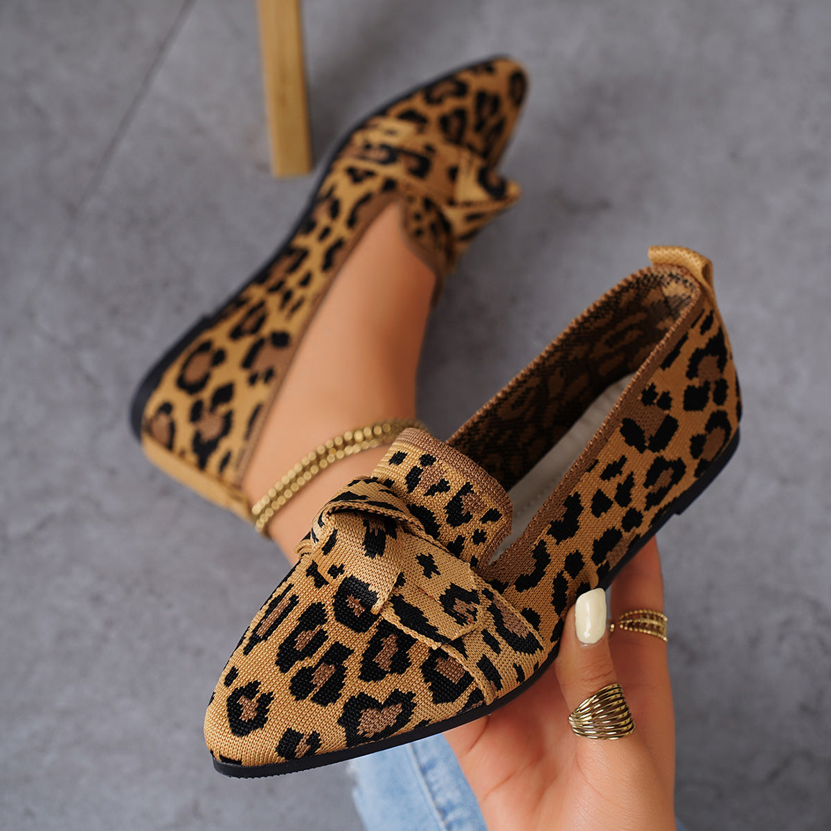 Viona – loafers med knutdetalj