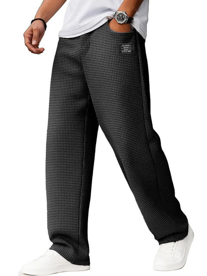 Lior - Brown trousers with a fine texture