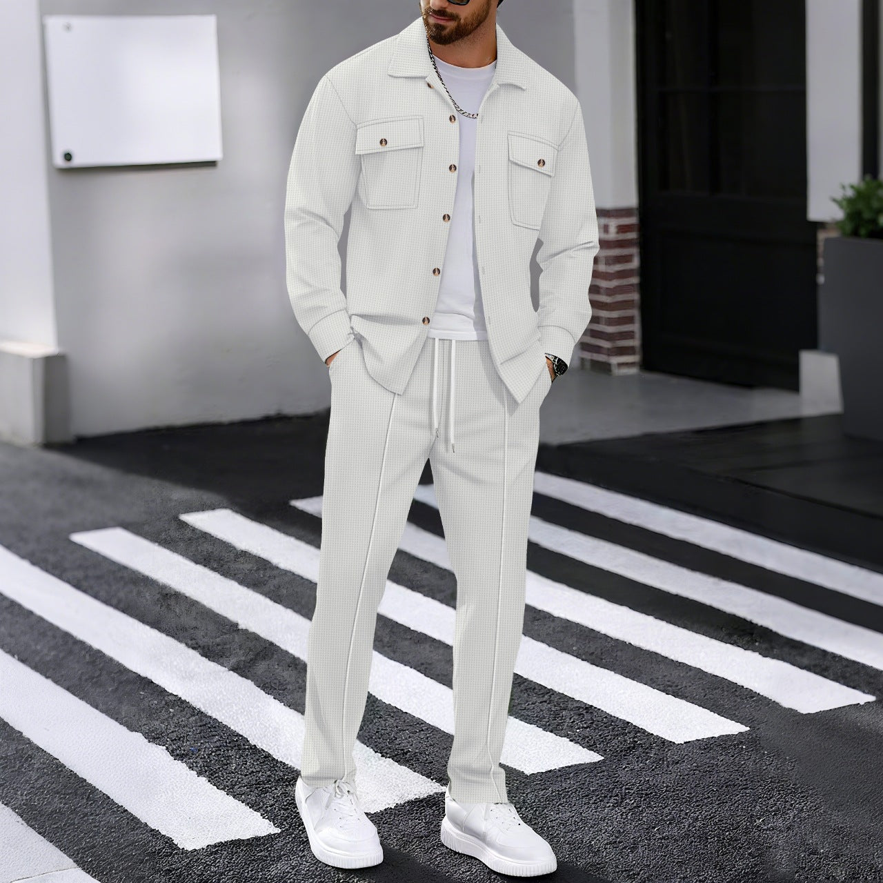 Leon - Comfortable Men's Set with Modern Style