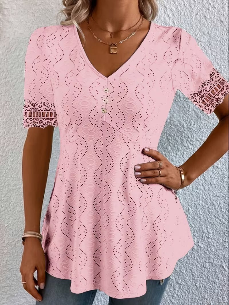 Selma - Elegant lace blouse with a feminine touch