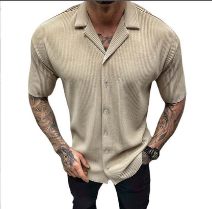 Luca - Black ribbed shirt with a powerful expression