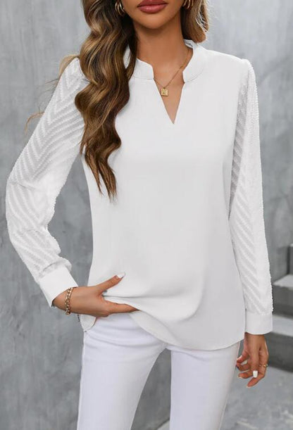 Ilona – Blus med eleganta ärmar och mjuk känsla
