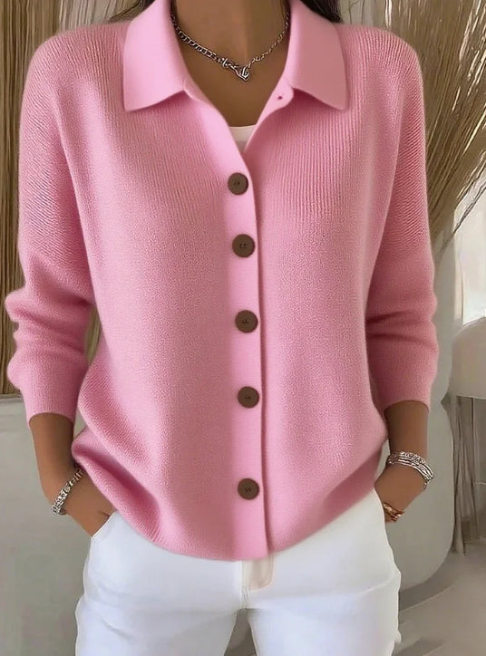 Svalaia – Soft knitted vest with button fastening