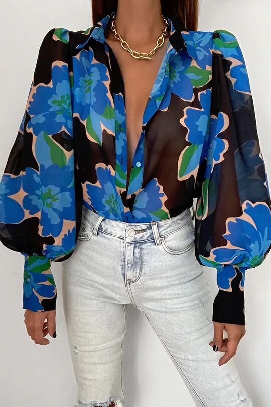 Yaraine – Lätt blus med botaniskt tryck