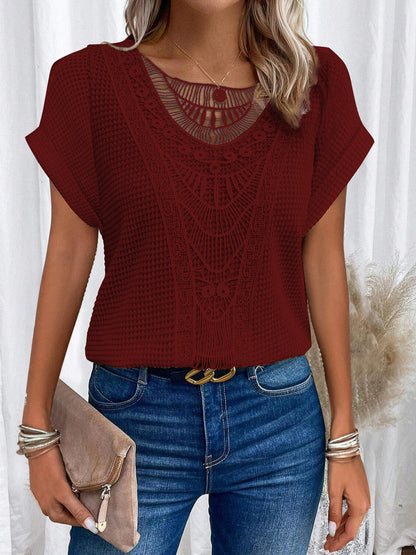 Hedvig – Top with beautiful relief and decorative detail