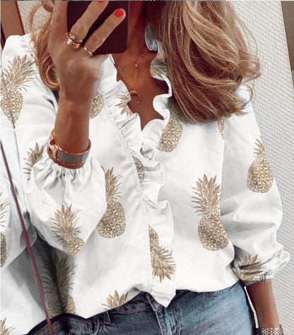 Tindra – Light blouse with soft ruffles