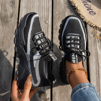 Elira – Lightweight sneakers for everyday wear and activity