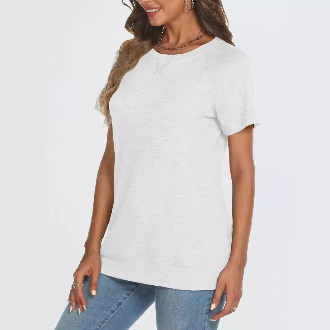 Saelin – Minimalist base top with soft texture