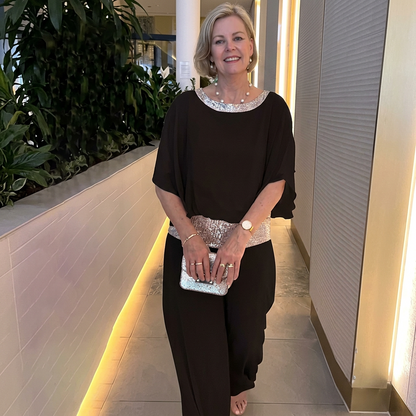 Evelina – Elegant set med festlig och bekväm känsla