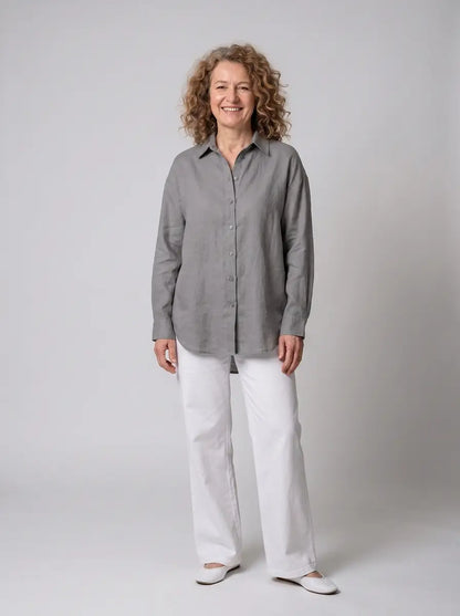 Narelle – Airy shirt with timeless elegance