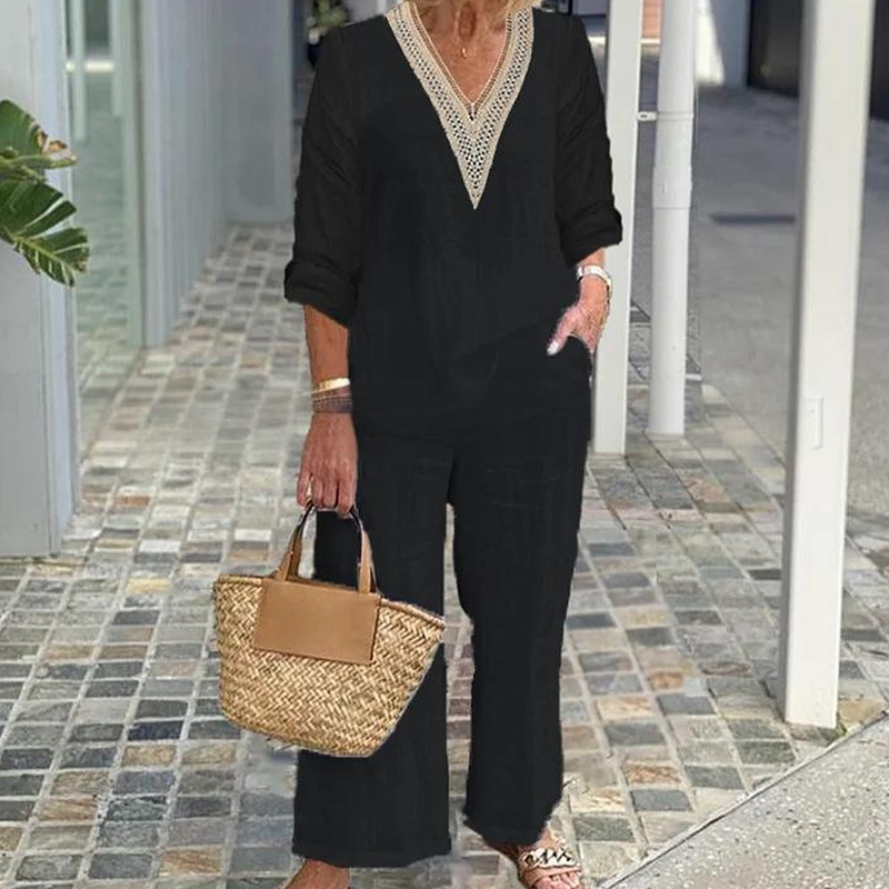 Sivora - Airy jumpsuit with an elegant V-neck