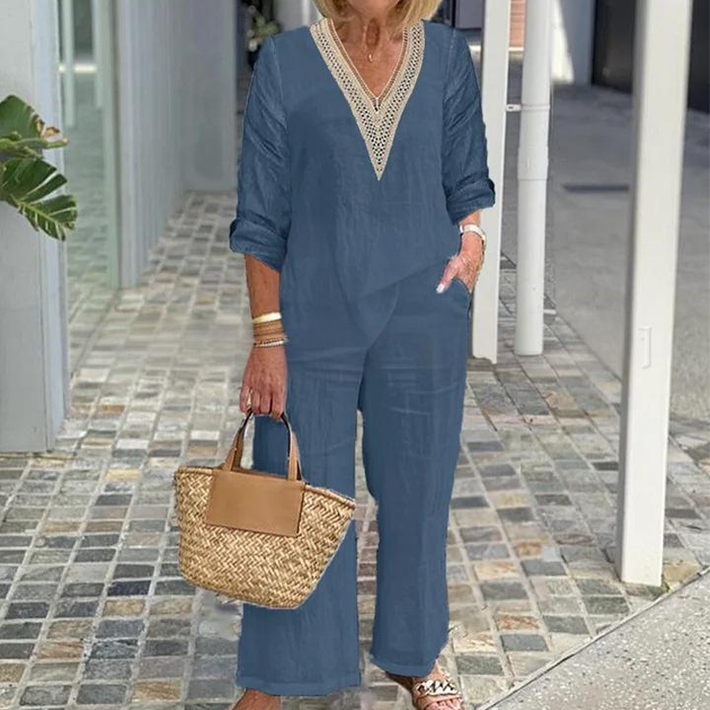 Sivora - Airy jumpsuit with an elegant V-neck